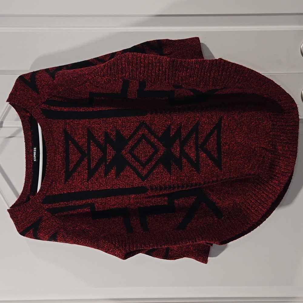Express Loose Fit Geometric Aztec Print Chunky Sweater